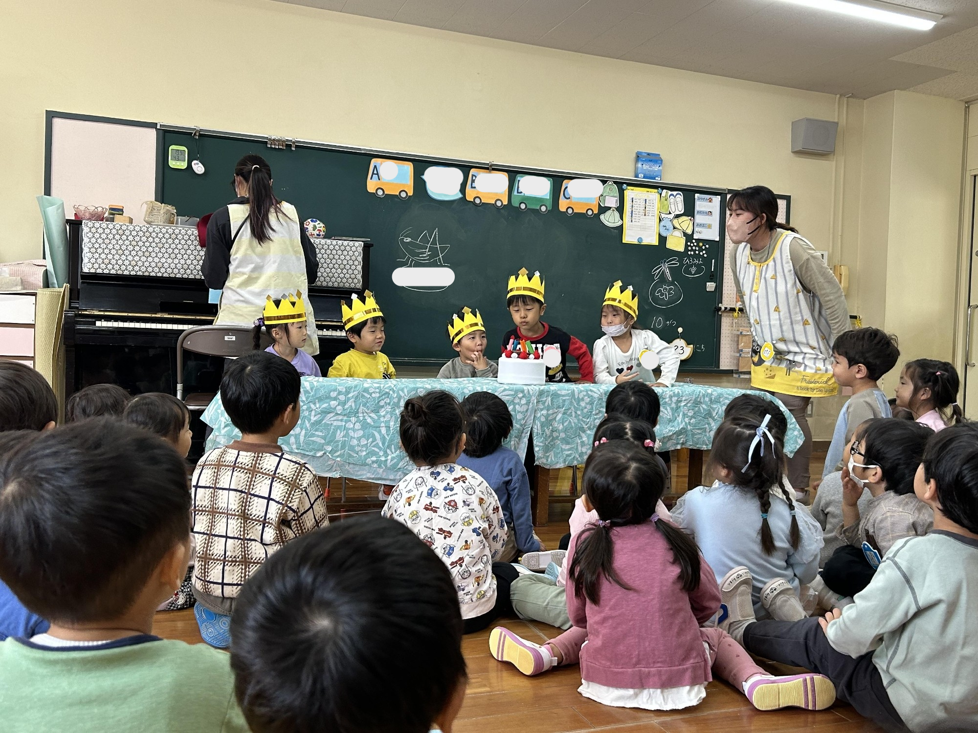 年少組　10月の合同お誕生日会