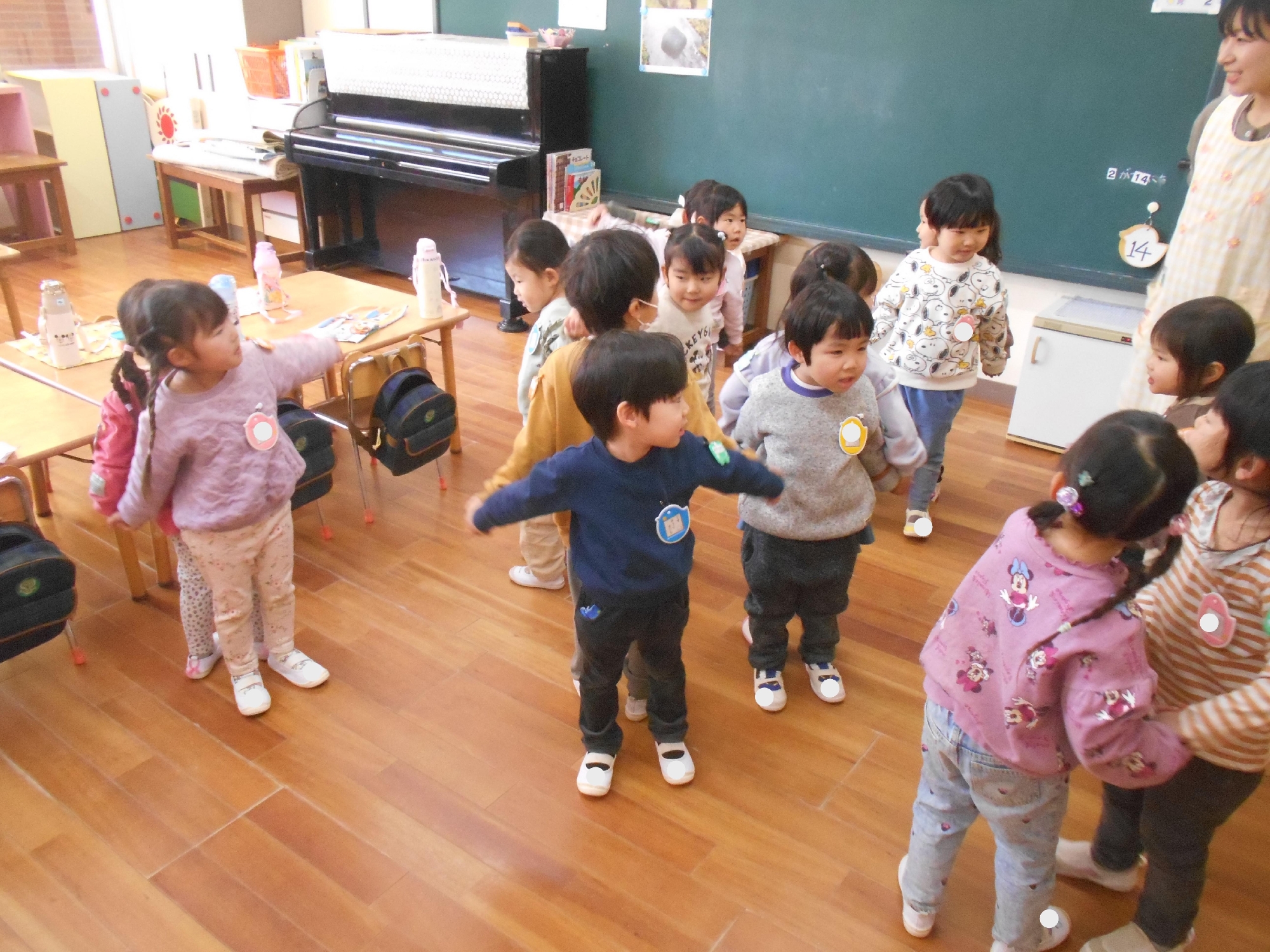 年少組　学年お弁当交流