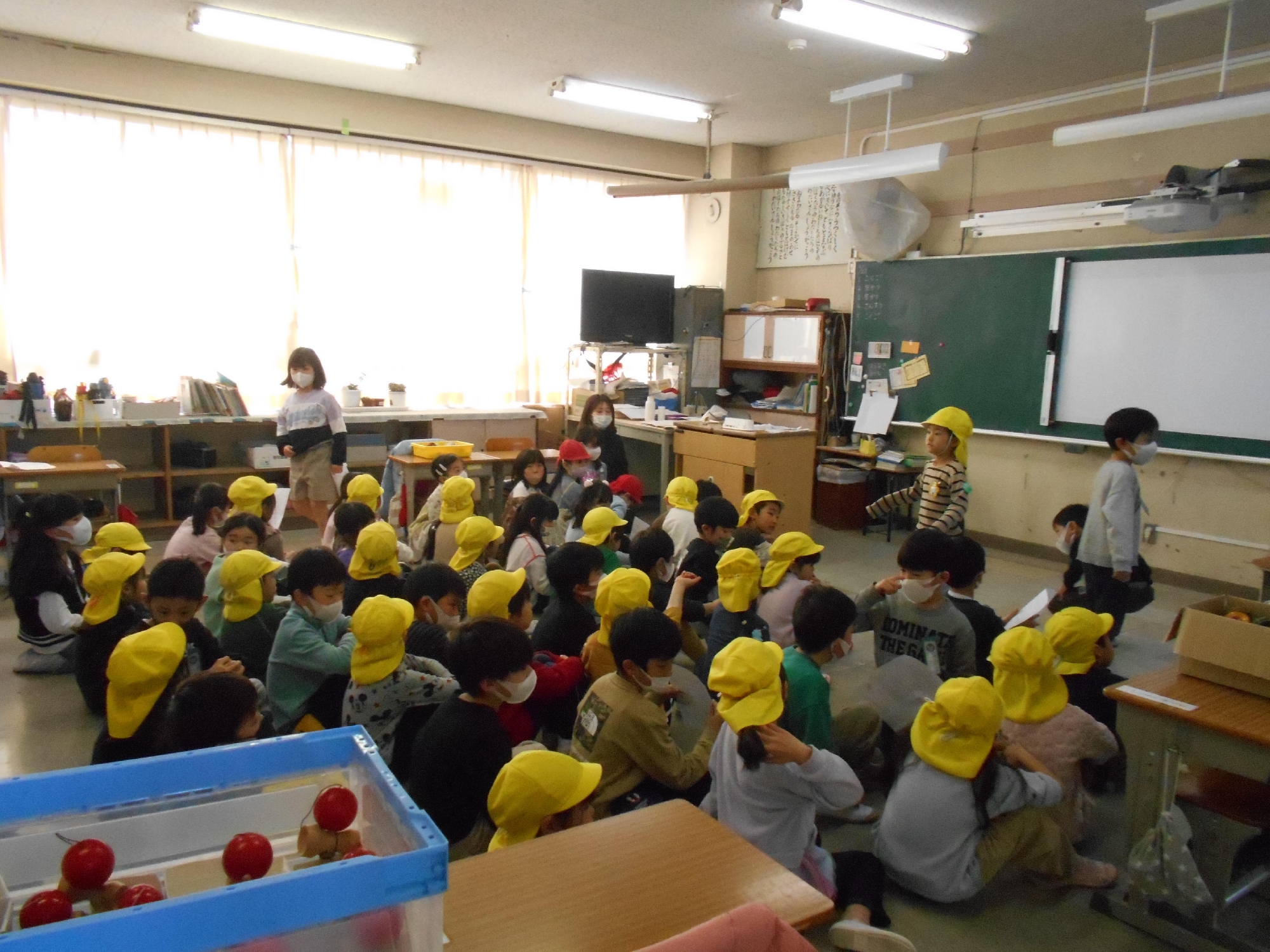 年長組　小学校交流会